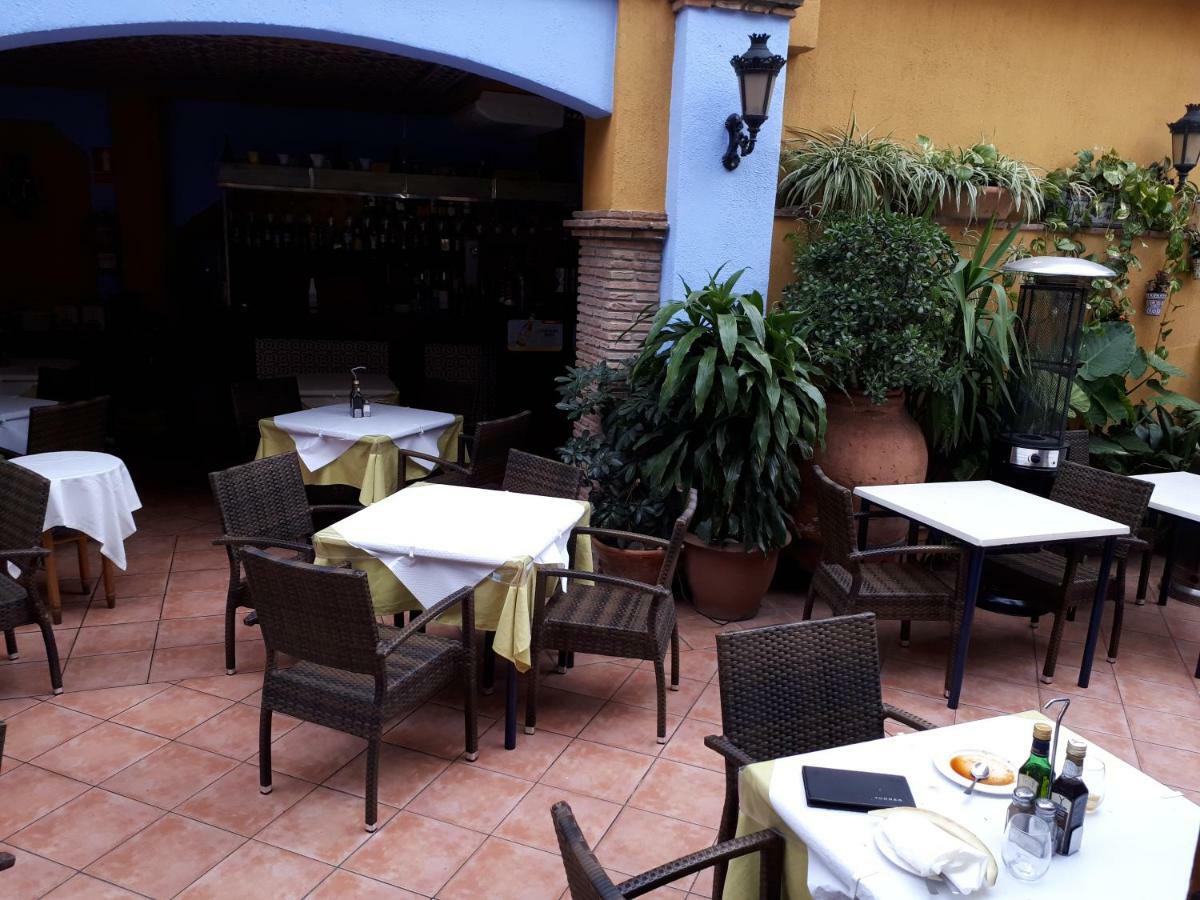 Calle Antonio Millón Nerja Exterior foto
